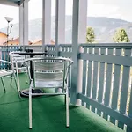 House On Lake/ Hl Apartmán