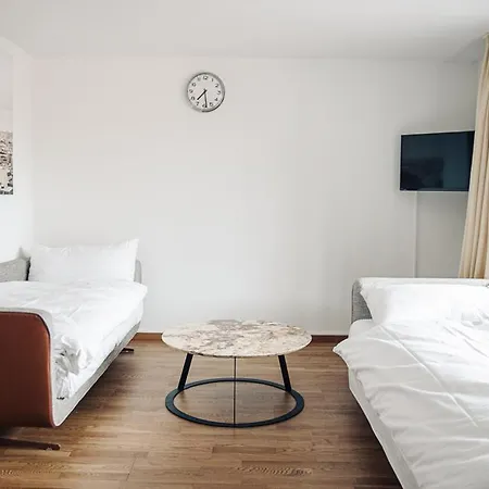 Lejlighed House On Lake/ Hl *