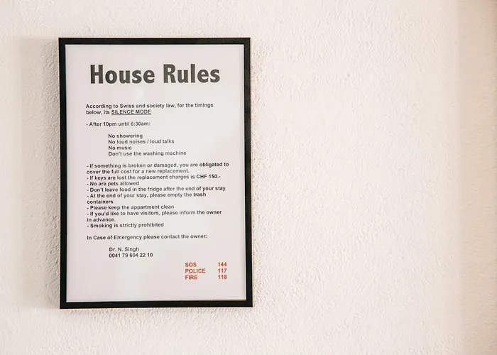 House On Lake/ Hl Lejlighed *